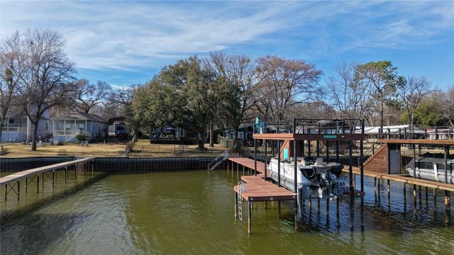 226 Palisade Loop, Mabank, TX 75156