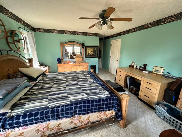 179 Carl Taylor Drive, Elizabethton, TN 37643