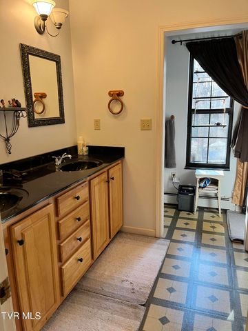 179 Carl Taylor Drive, Elizabethton, TN 37643