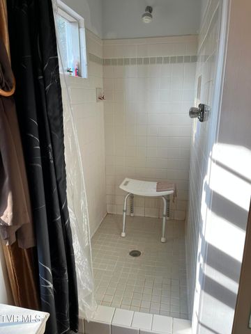 179 Carl Taylor Drive, Elizabethton, TN 37643