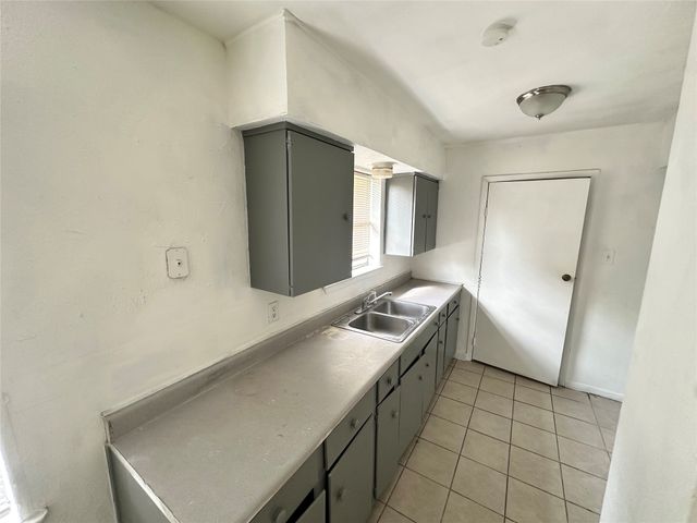 4916 Mcdougal Street, Greenville, TX 75401