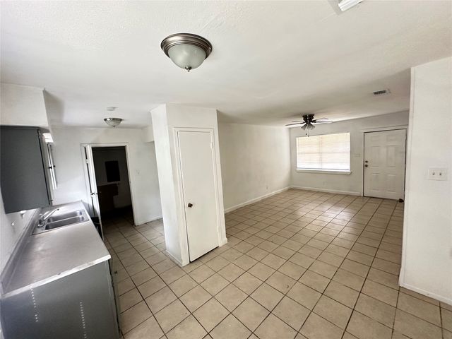 4916 Mcdougal Street, Greenville, TX 75401