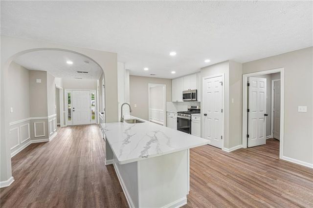 3780 Wake Robin Way, Cumming, GA 30028