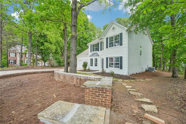 3780 Wake Robin Way, Cumming, GA 30028