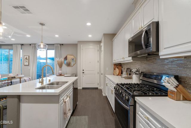 3350 E Yountville Drive 7, Ontario, CA 91761