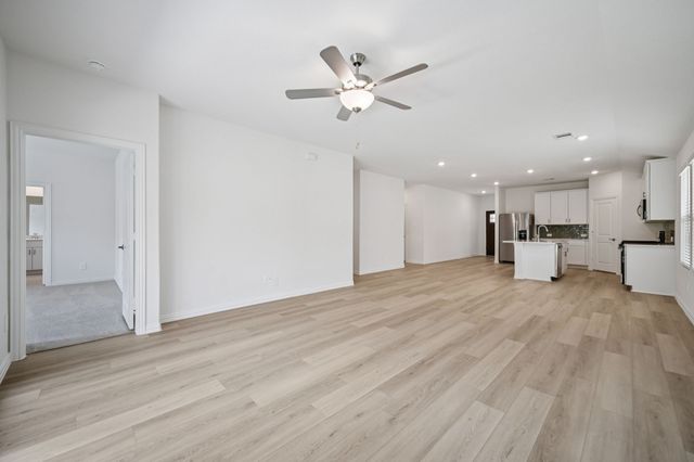 813 London Town Lane, Princeton, TX 75071