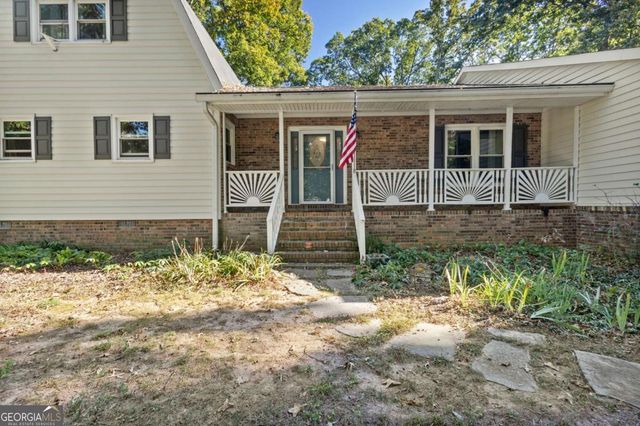 1676 Heritage Drive, Snellville, GA 30078