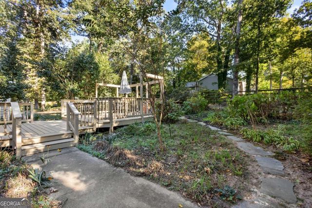 1676 Heritage Drive, Snellville, GA 30078