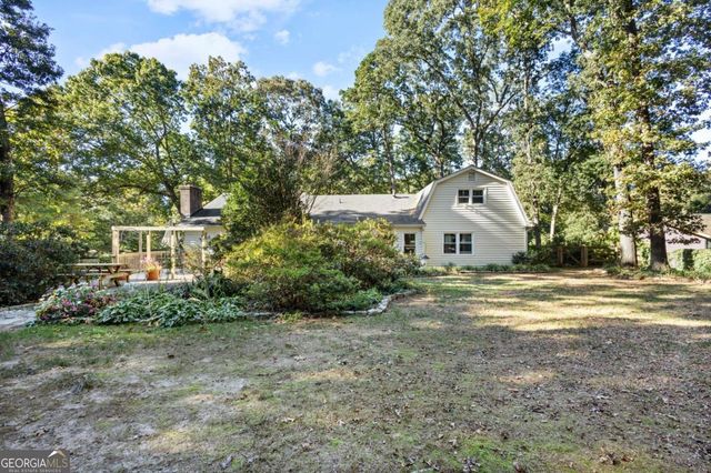 1676 Heritage Drive, Snellville, GA 30078