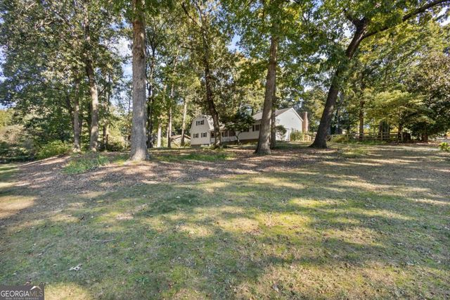 1676 Heritage Drive, Snellville, GA 30078