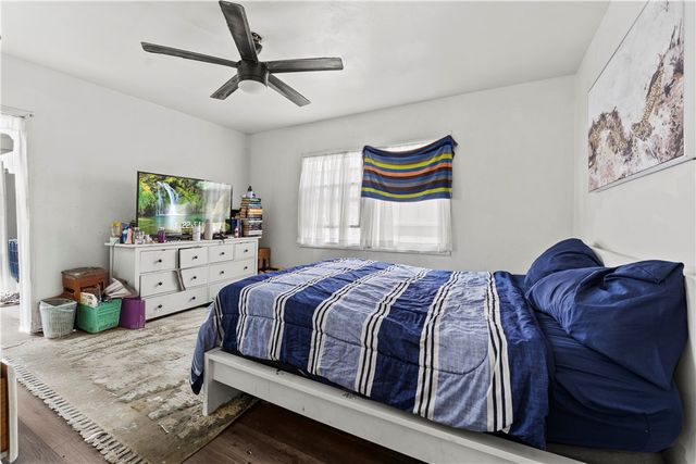 2725 E Tyler, Carson, CA 90810