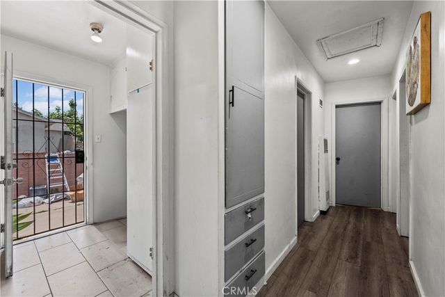 2725 E Tyler, Carson, CA 90810