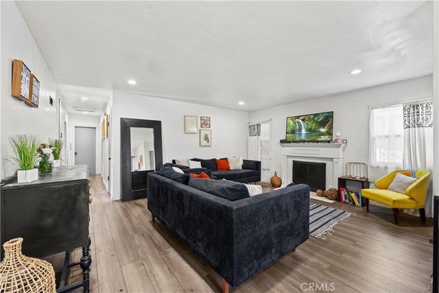 2725 E Tyler, Carson, CA 90810