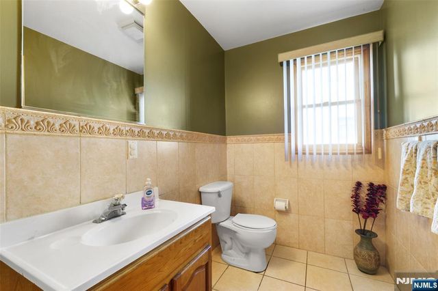 17 Pleasant, Kearny, NJ 07032