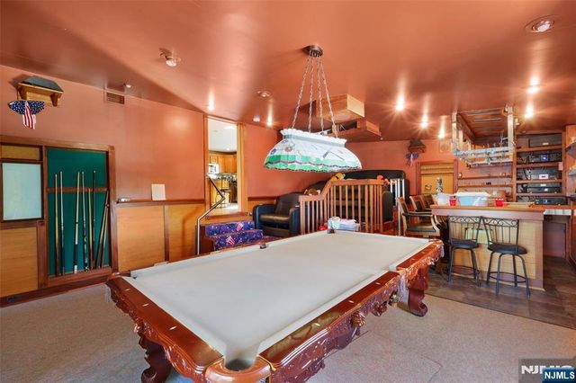 17 Pleasant, Kearny, NJ 07032