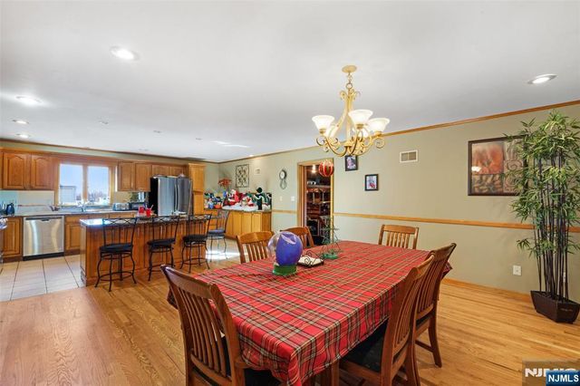 17 Pleasant, Kearny, NJ 07032