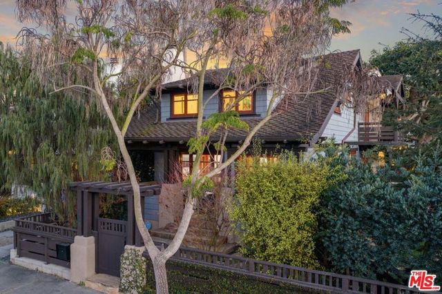 706 Navy Street, Santa Monica, CA 90405