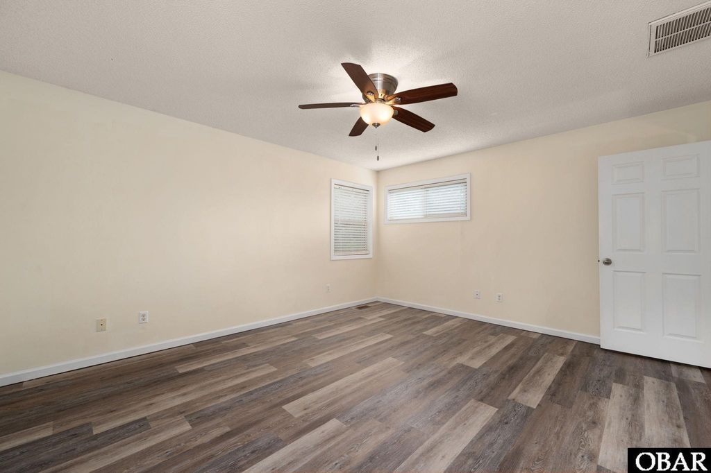 Image 20 of property listing at 3115 Bay Drive Lot 67, Kill Devil Hills, NC 27949