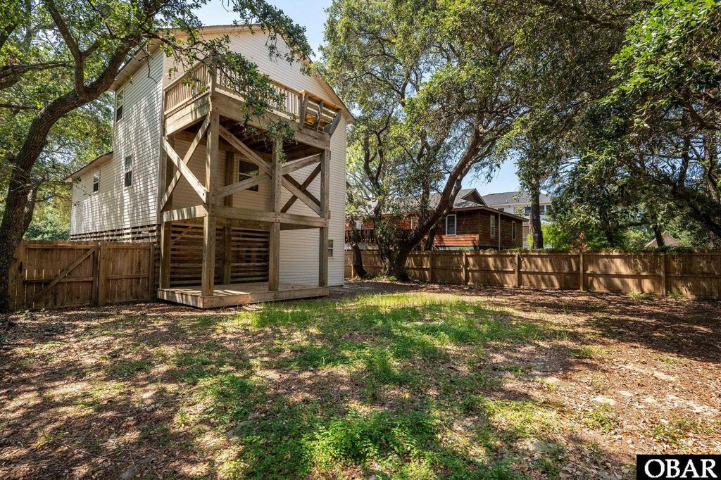 Image 31 of property listing at 3115 Bay Drive Lot 67, Kill Devil Hills, NC 27949