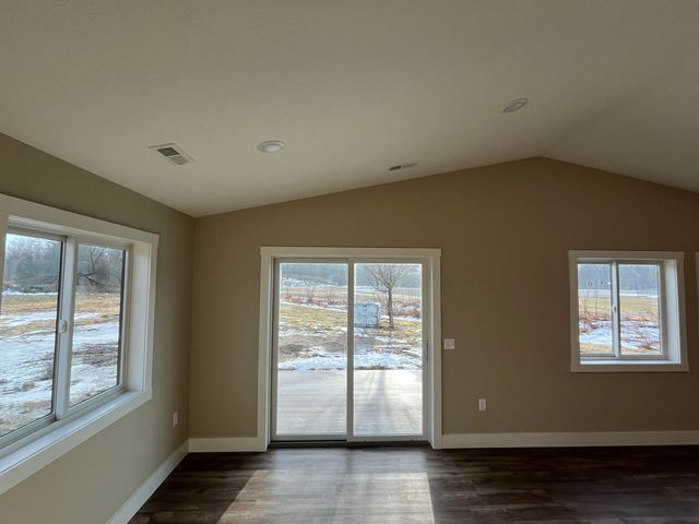 280 Tenth Street, Lakeview, MI 48850