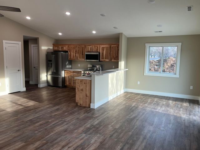 280 Tenth Street, Lakeview, MI 48850