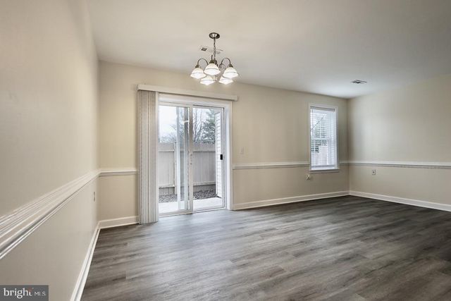 5804-B LANTANA CIR, Frederick, MD 21703