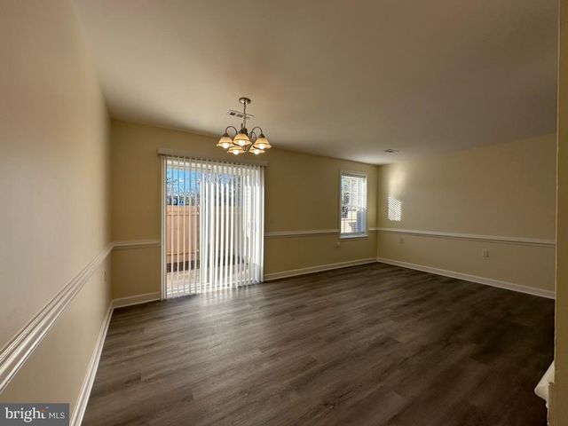 5804-B LANTANA CIR, Frederick, MD 21703