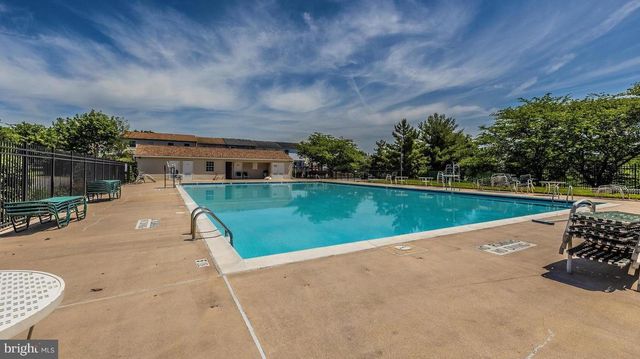 5804-B LANTANA CIR, Frederick, MD 21703