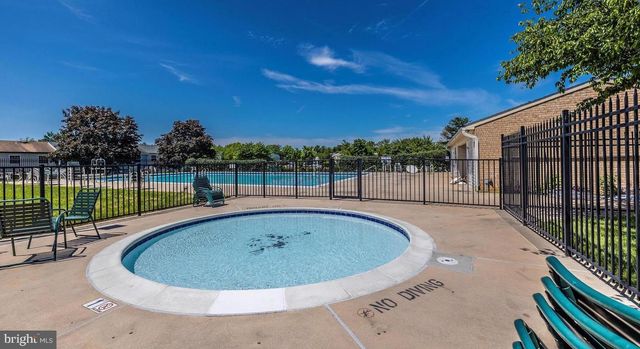 5804-B LANTANA CIR, Frederick, MD 21703