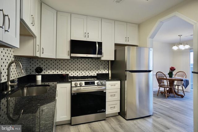 5804-B LANTANA CIR, Frederick, MD 21703