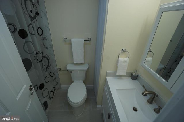 5804-B LANTANA CIR, Frederick, MD 21703