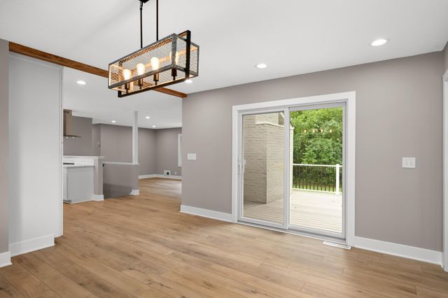 342 Kenmar Circle, Minnetonka, MN 55305
