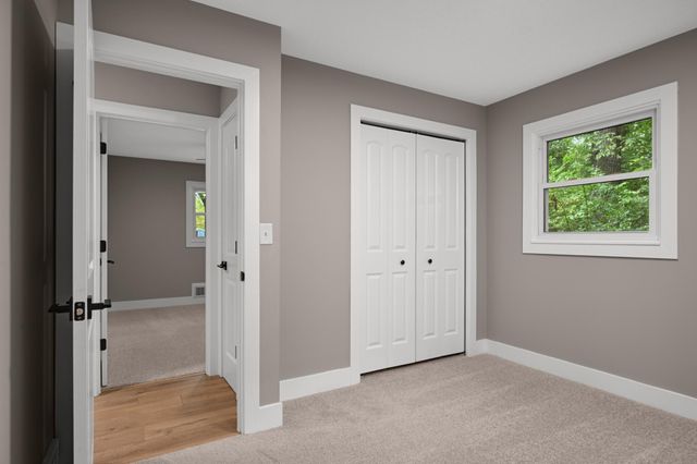 342 Kenmar Circle, Minnetonka, MN 55305