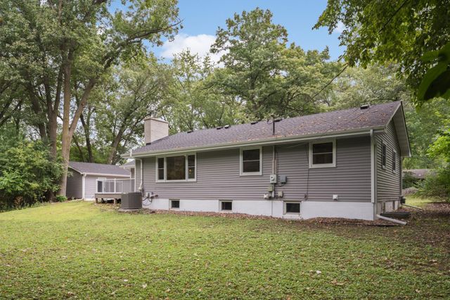 342 Kenmar Circle, Minnetonka, MN 55305