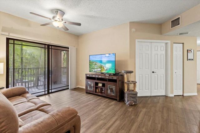 3023 Alcazar Place 201, Palm Beach Gardens, FL 33410