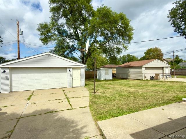 29814 Dover Street, Garden City, MI 48135