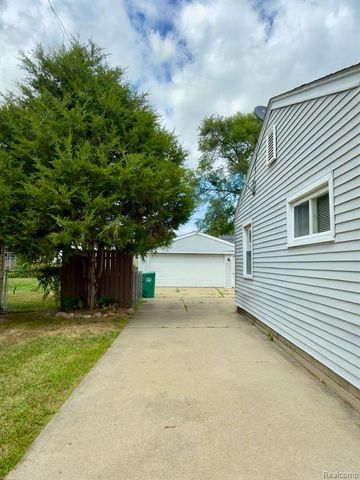29814 Dover Street, Garden City, MI 48135