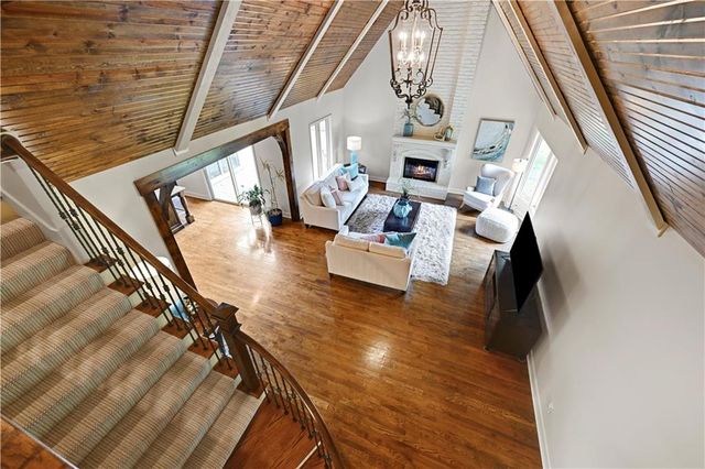 11260 W 155TH Terrace, Overland Park, KS 66221