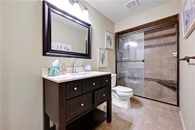 11260 W 155TH Terrace, Overland Park, KS 66221