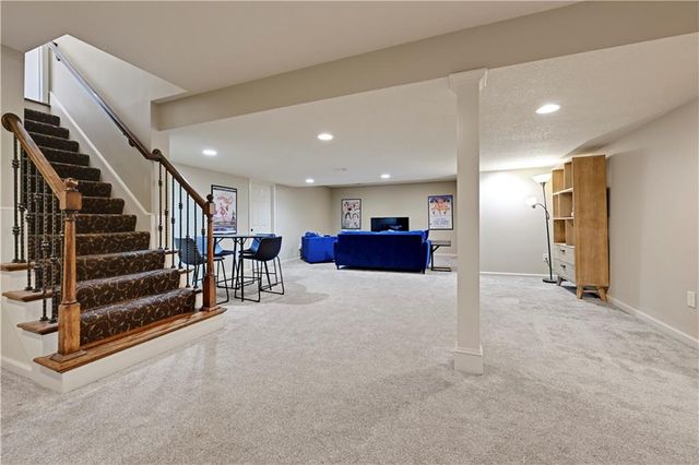 11260 W 155TH Terrace, Overland Park, KS 66221