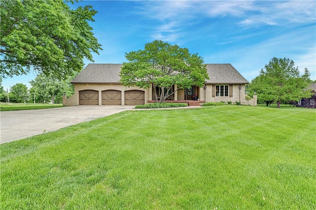 11260 W 155TH Terrace, Overland Park, KS 66221