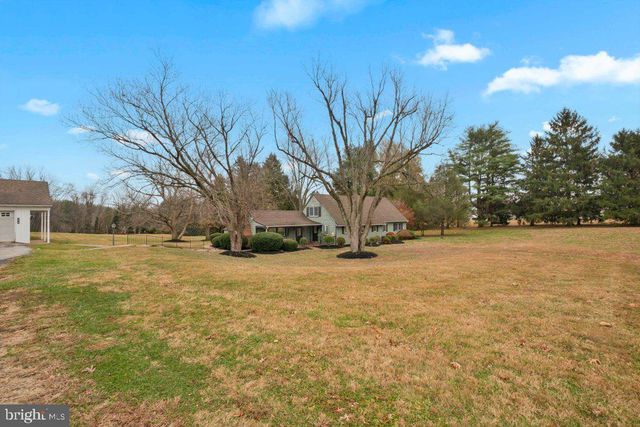 3839 BLENHEIM RD, Phoenix, MD 21131