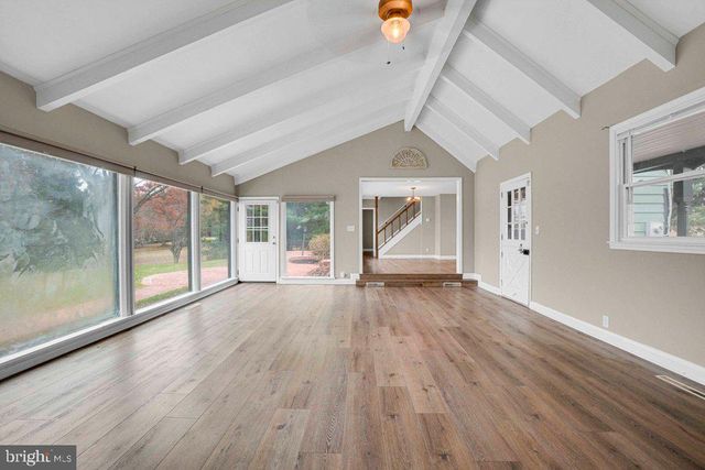 3839 BLENHEIM RD, Phoenix, MD 21131