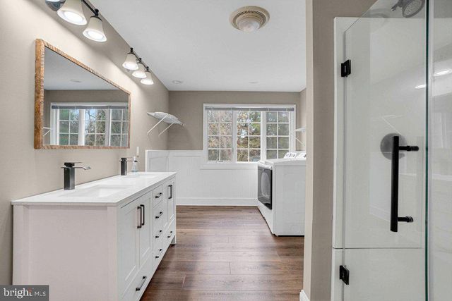 3839 BLENHEIM RD, Phoenix, MD 21131