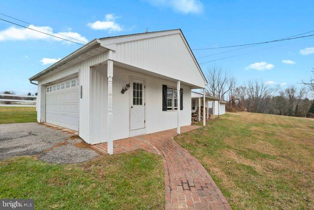 3839 BLENHEIM RD, Phoenix, MD 21131