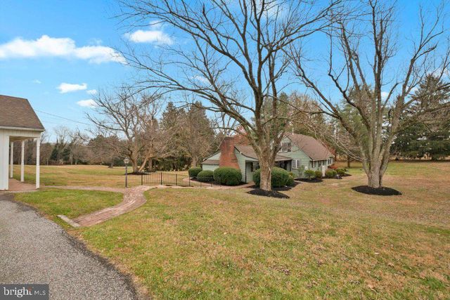 3839 BLENHEIM RD, Phoenix, MD 21131