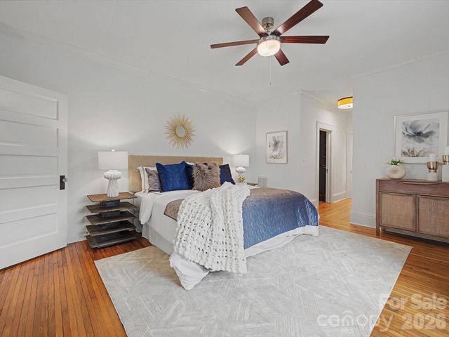 215 Circle Avenue, Charlotte, NC 28207