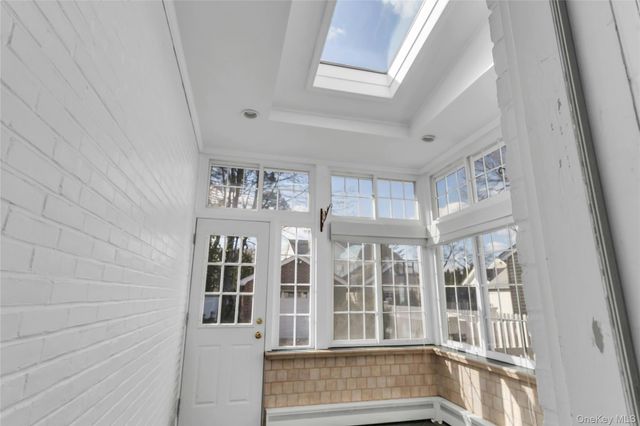 462 Morris Avenue, Rockville Centre, NY 11570