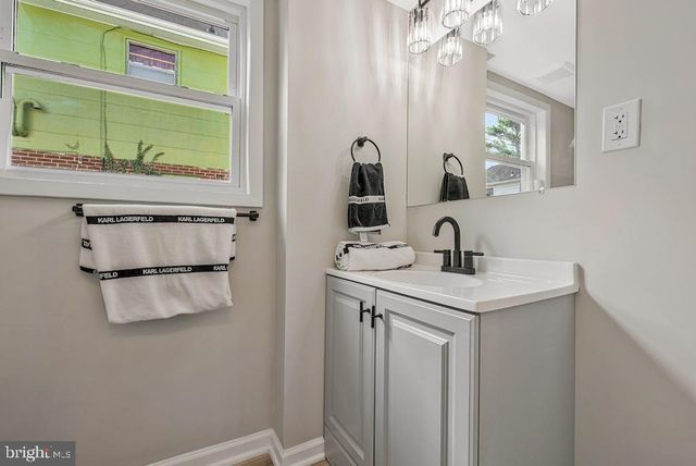 2529 AVALON PL, Hyattsville, MD 20783