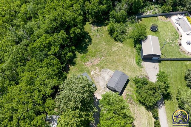 6227 SW 61st St, Topeka, KS 66610